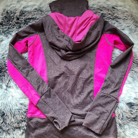 Lululemon Define Jacket - Picture 5 of 5